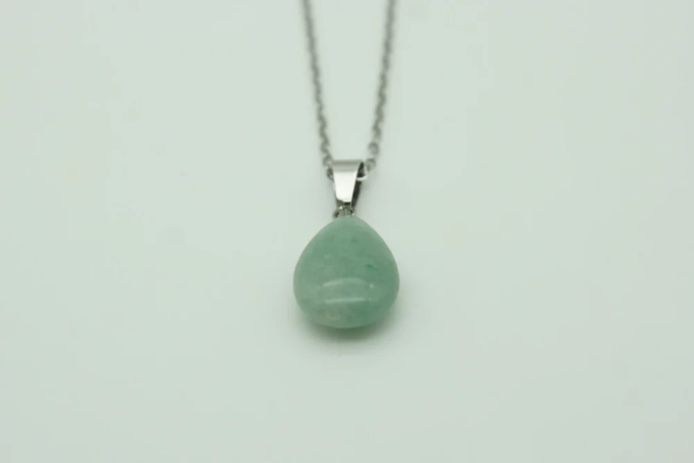 Aventurin grün Tropfen Halskette