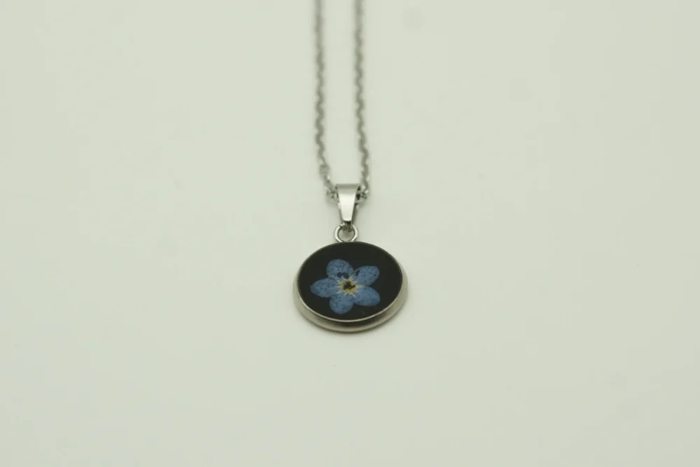Vergissmeinnicht Halskette mit echter Blume – klein, Edelstahl, schwarz