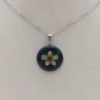 Erdbeerblüte rund Halskette Erdbeerblüte Anhänger 21,5mm | Halsketten wählbar | mit echter Blume