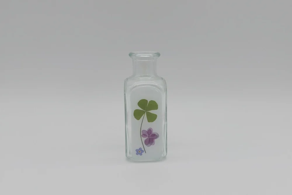 Glücksklee Glücksklee Vase mit echten Blumen