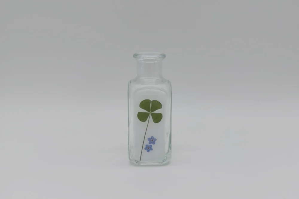 Glücksklee Vergissmeinnicht Glücksklee Vergissmeinnicht Vase mit echten Blumen